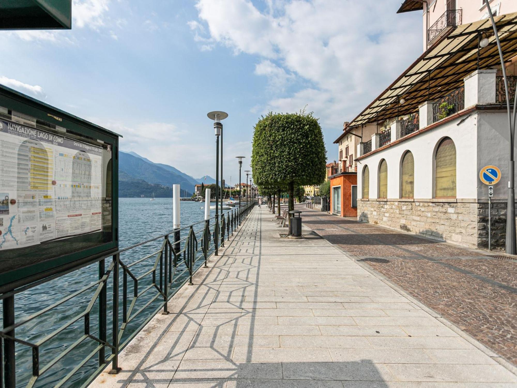 Wonderful Flat With Swimming Pool Lift And Garden * Gravedona
