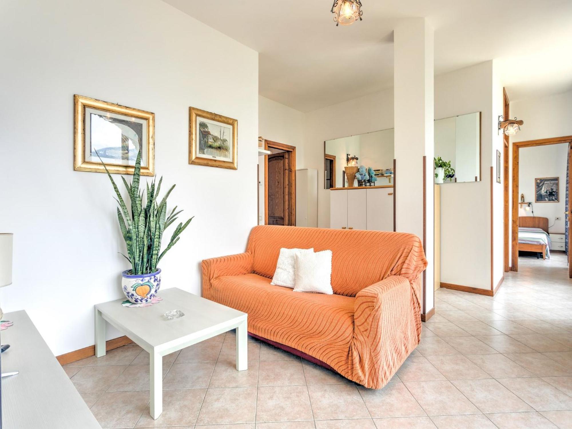 Apartment Wonderful Flat With Swimming Pool Lift And Garden Gravedona