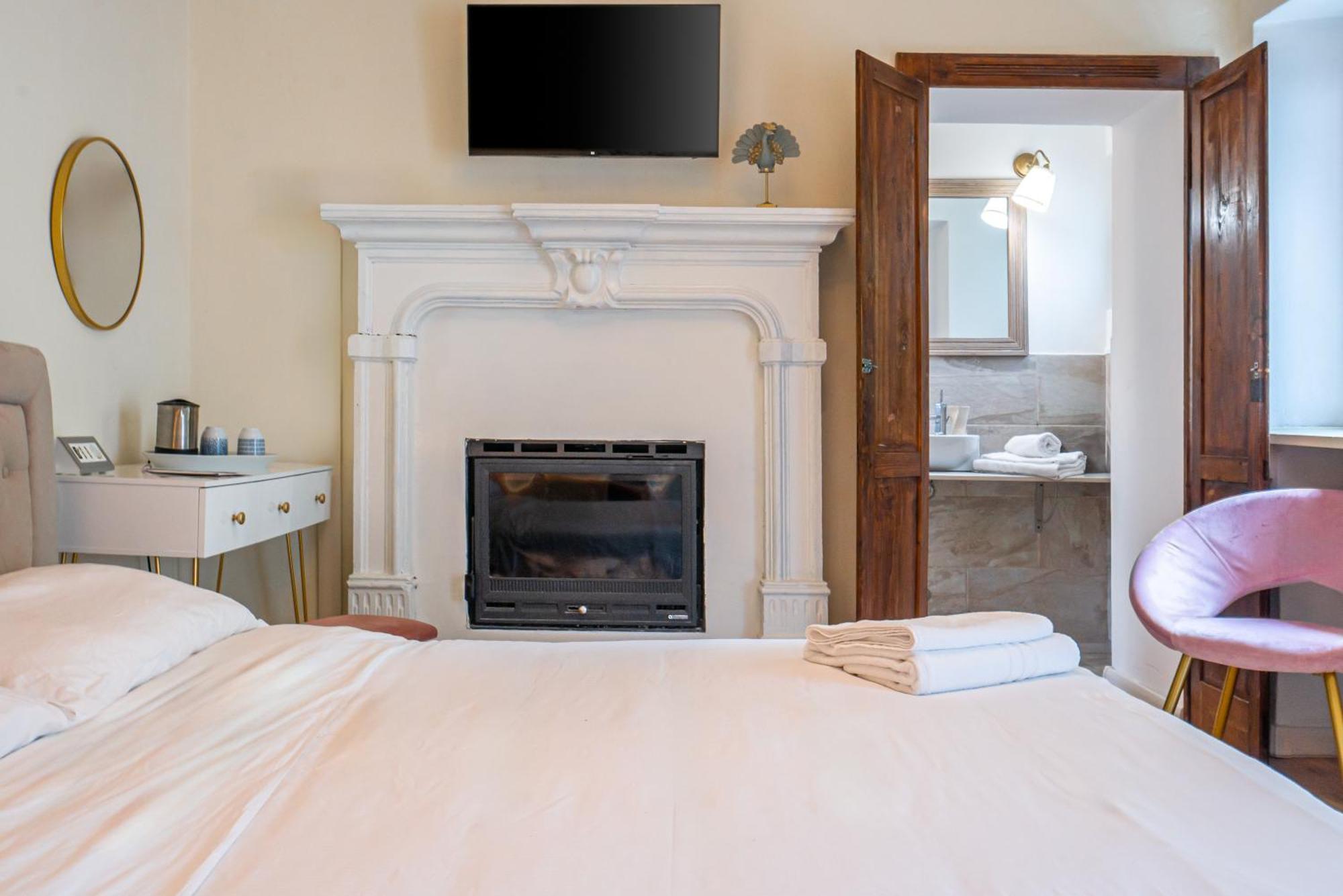 Essentia Bed & Breakfast Faggeto Lario