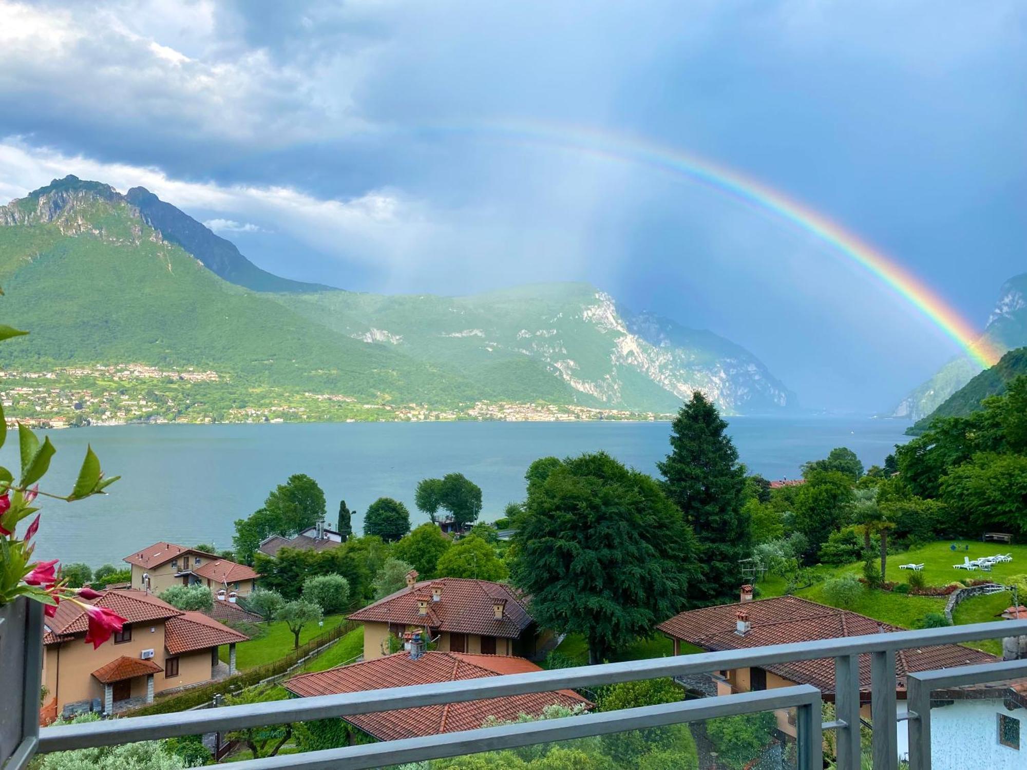 Apartment Le Terrazze Sul Di Oliveto Lario