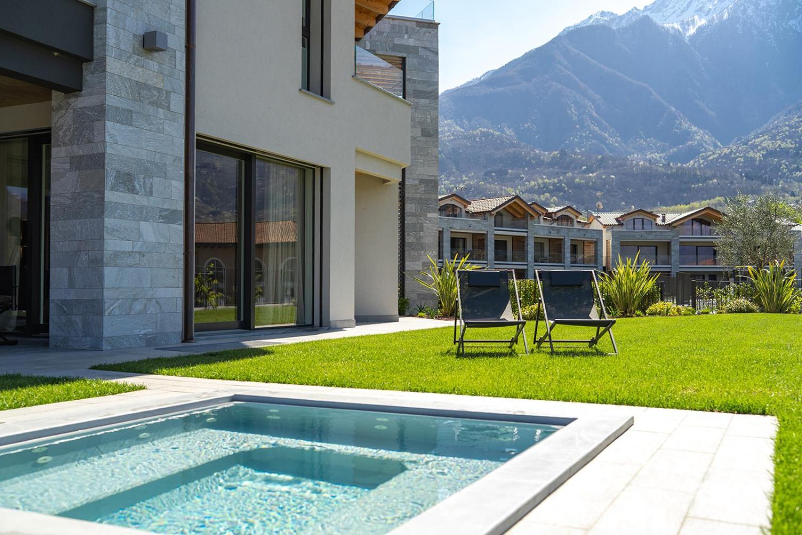 Dorato Luxury & - View Colico