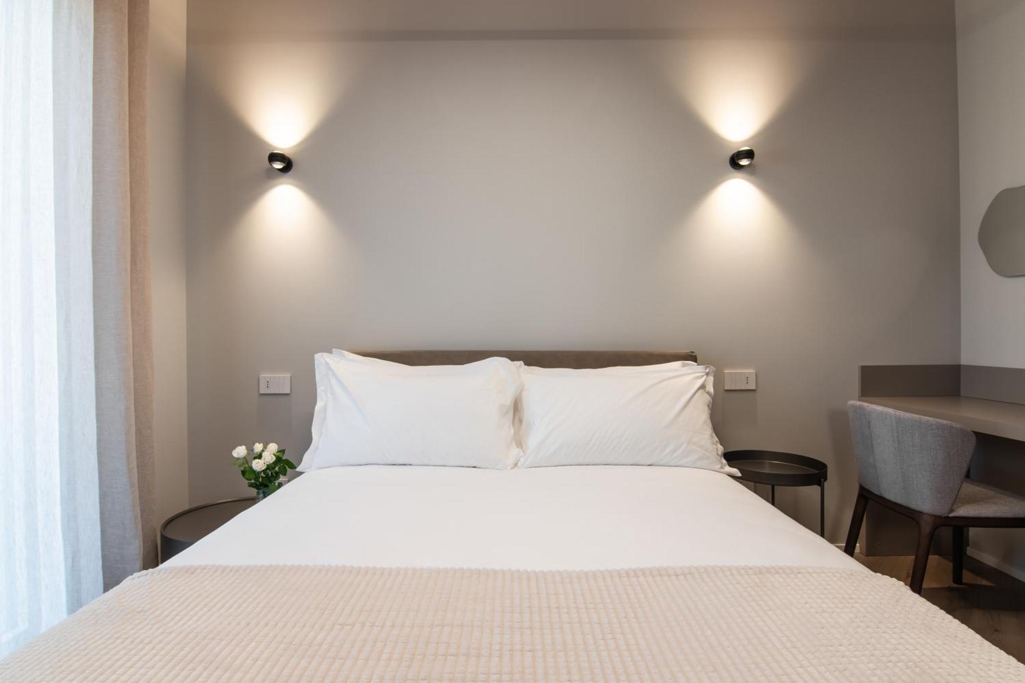 Dorato Luxury & - View