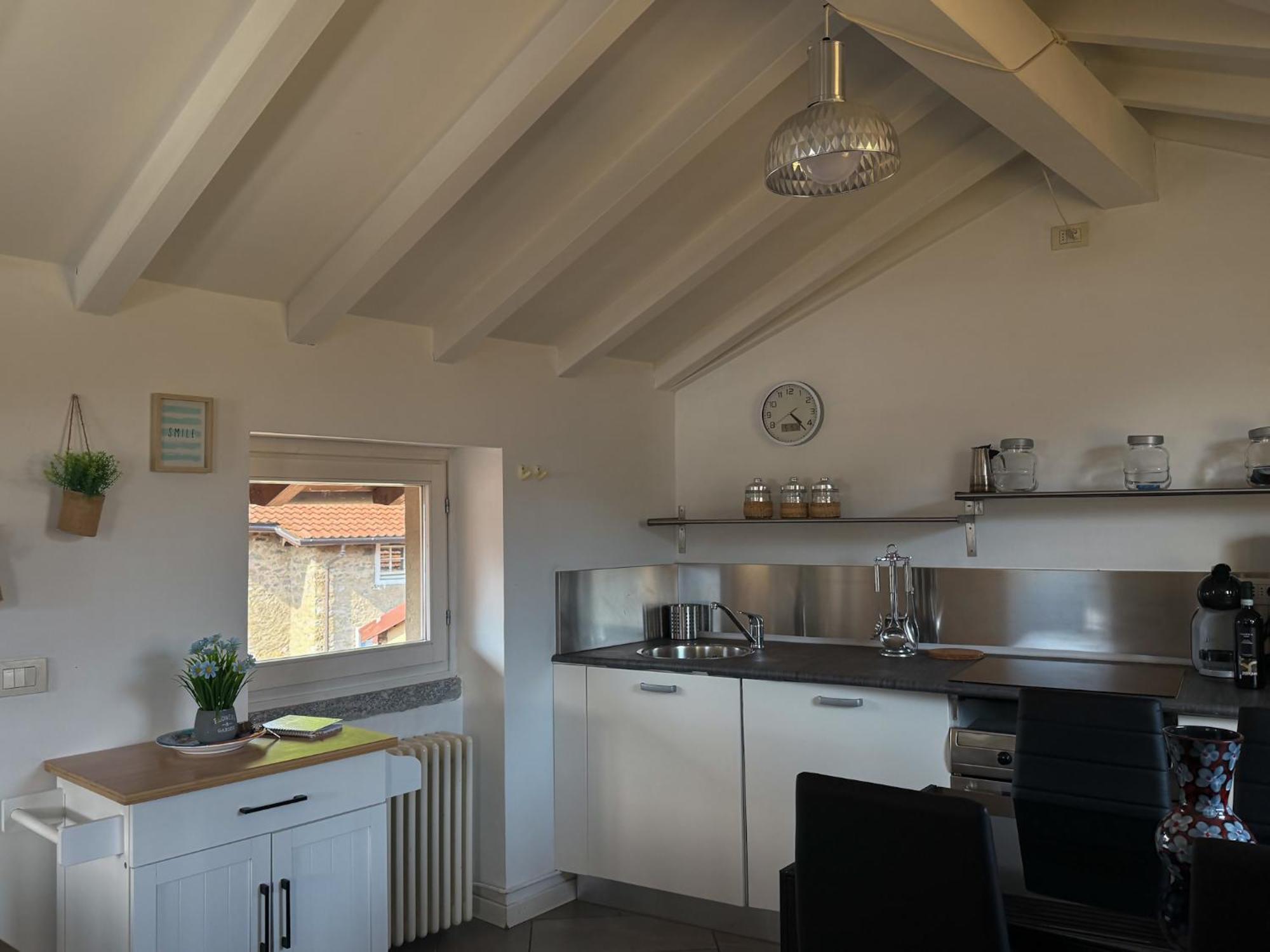 Skyway With Private View Terrace Apartment *