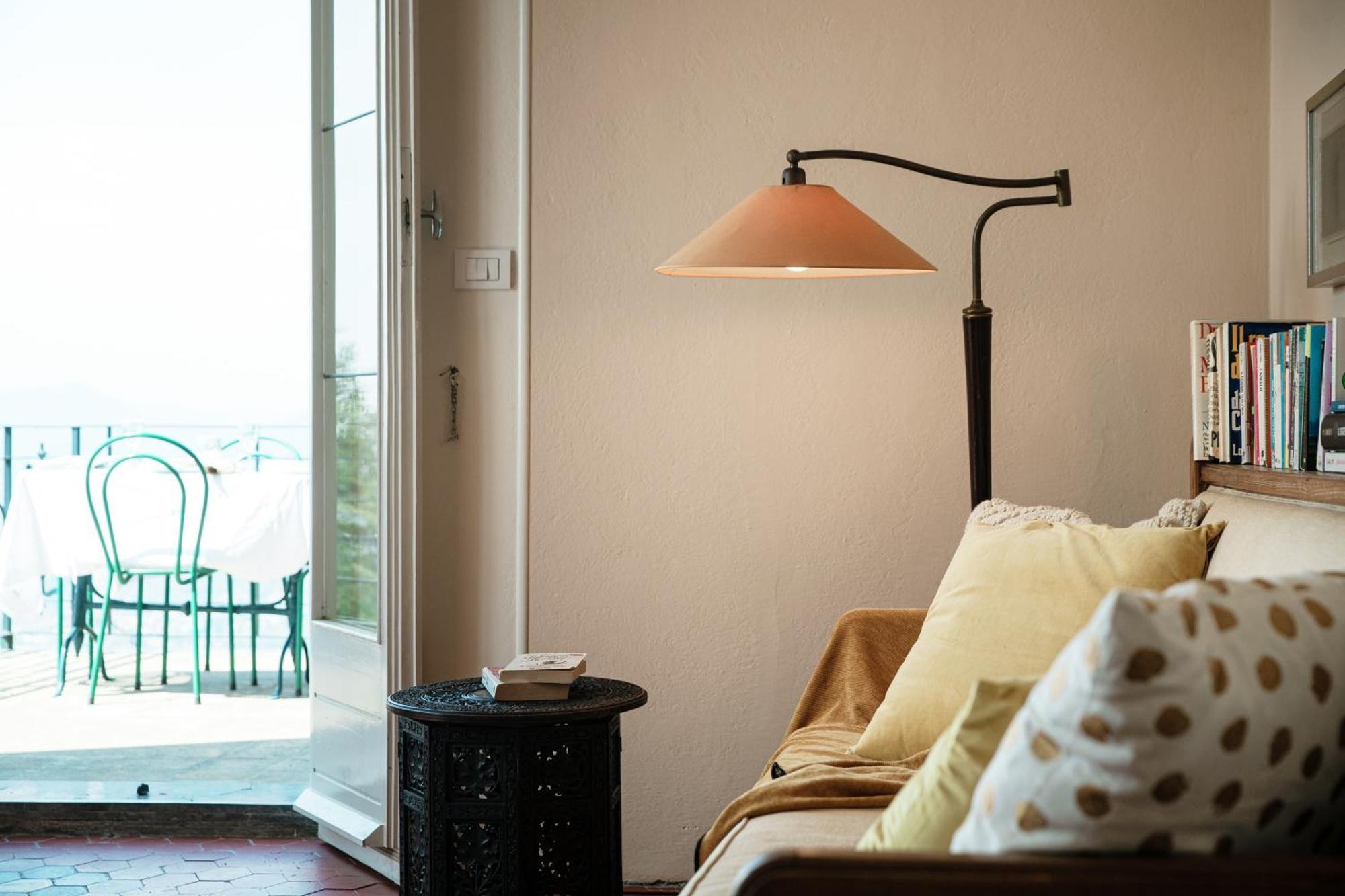 I Tigli - By Myhomeincomo * Brunate