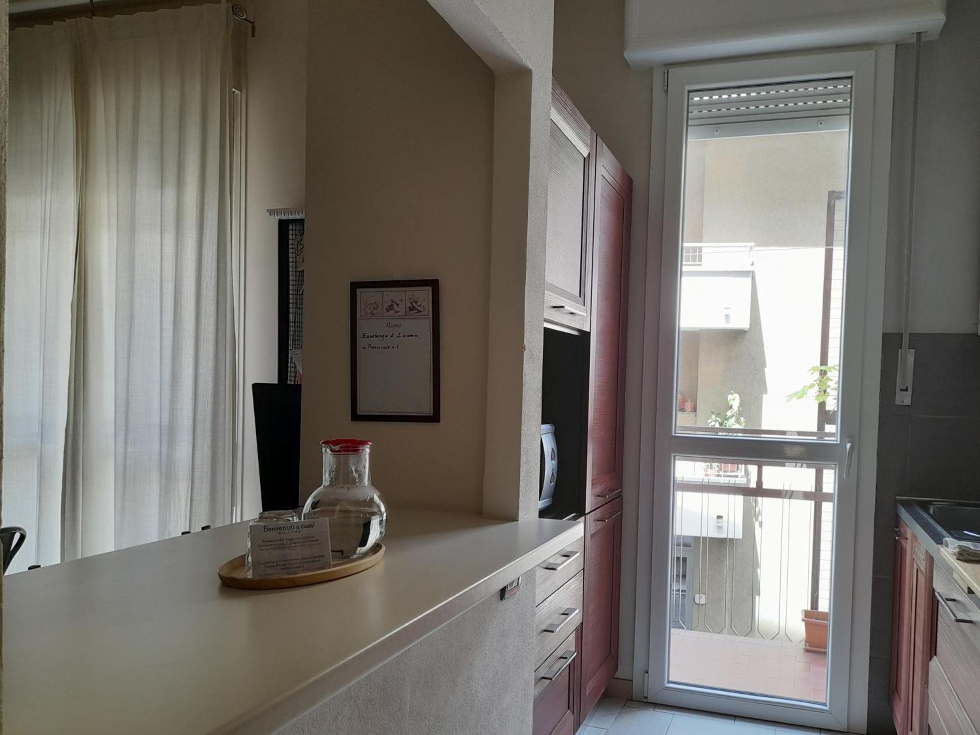 Lora Apartment Como