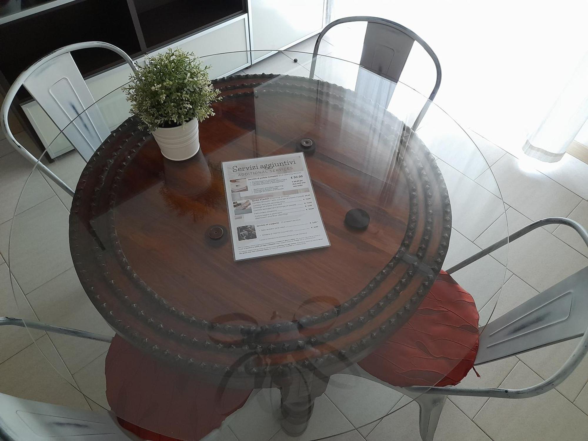 Lora Apartment