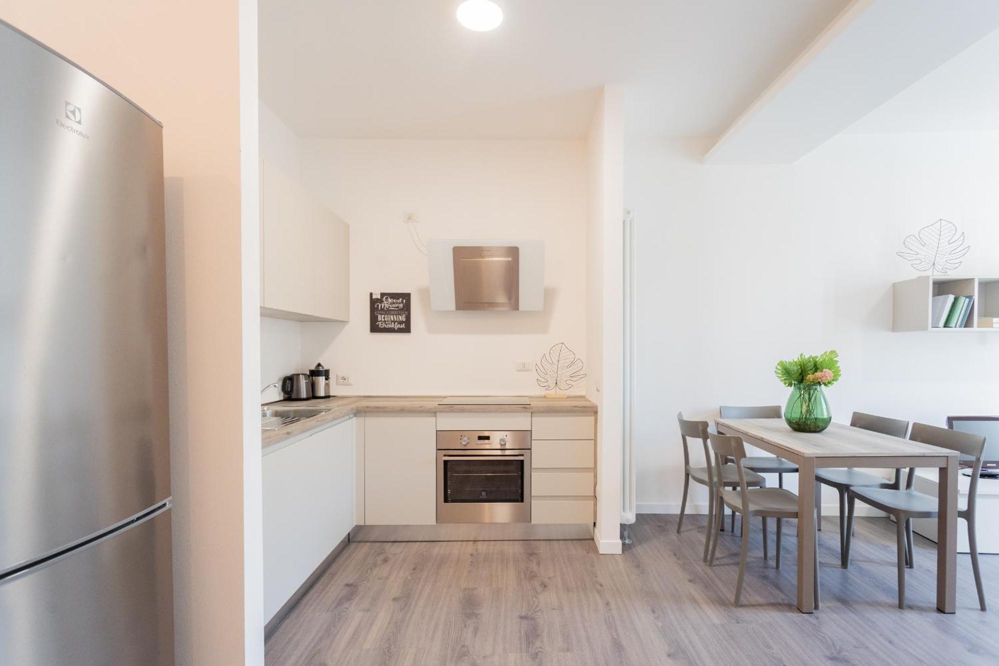 & Modern By Rent Apartment *
