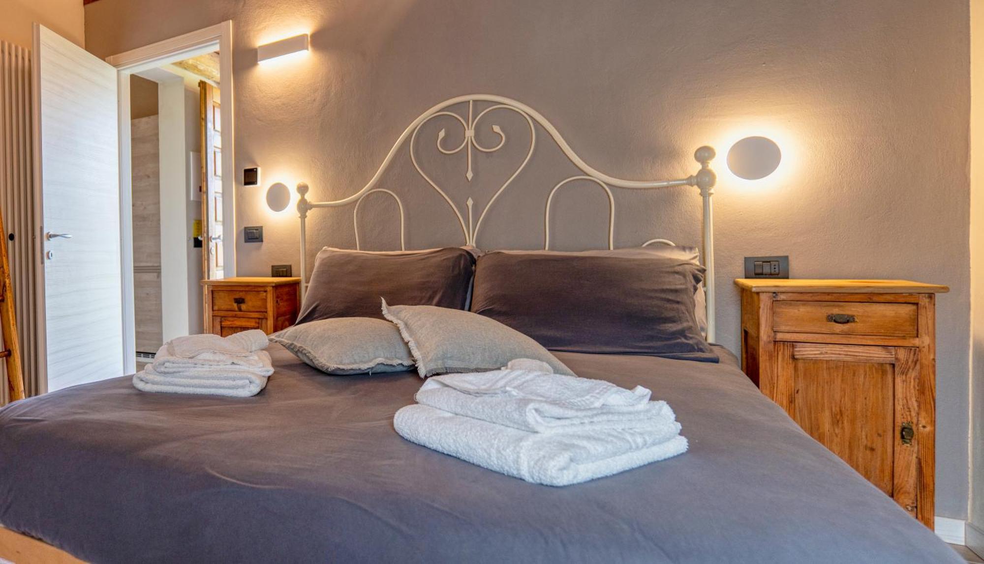 Apartment Alle Macine - Heritage In Molino Maufet Watermill - View Balcony Colico