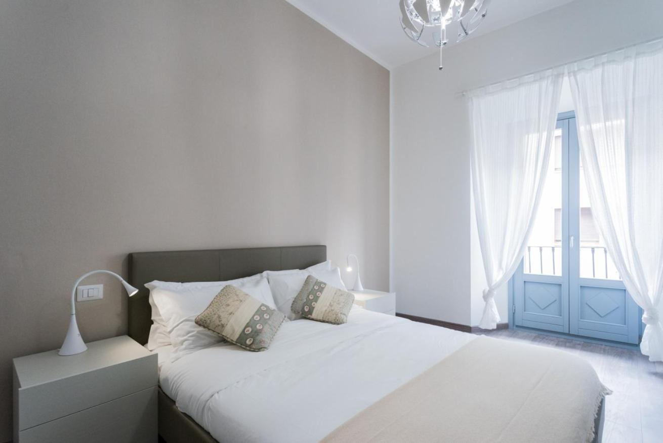 & Modern By Rent Apartment Como