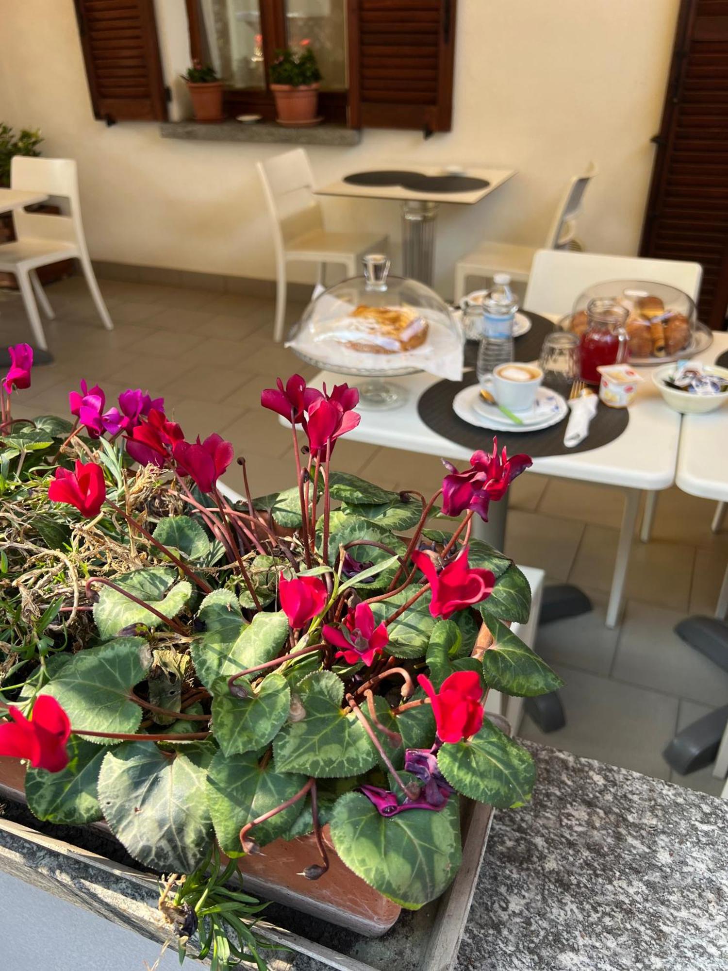 Beb I Portici Bed & Breakfast 3*