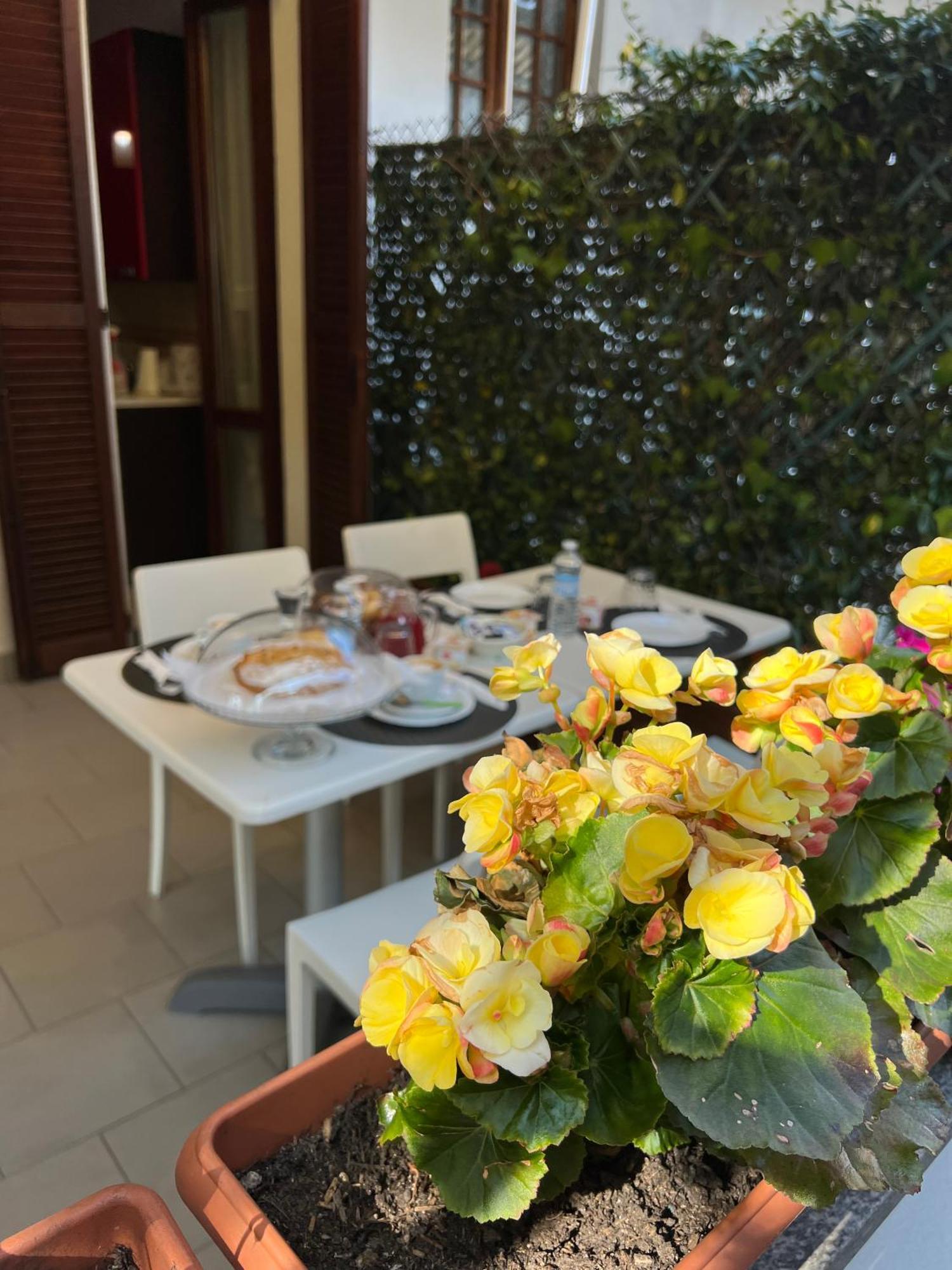 Bed & Breakfast Beb I Portici 3*