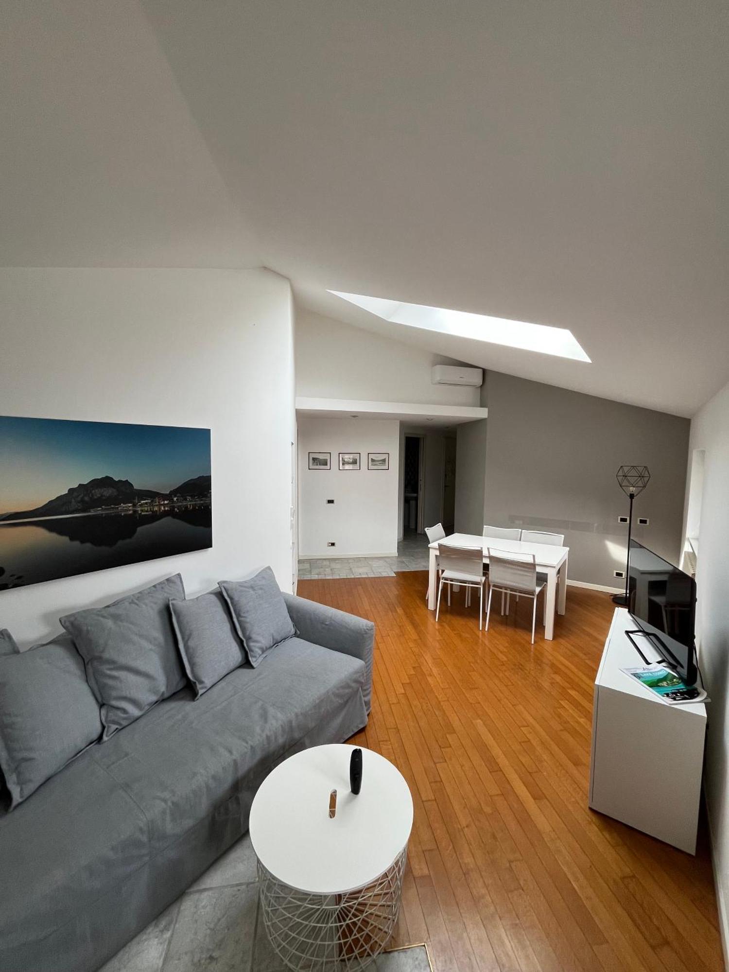 Casa Di Gio - Comfy Attic Apartment