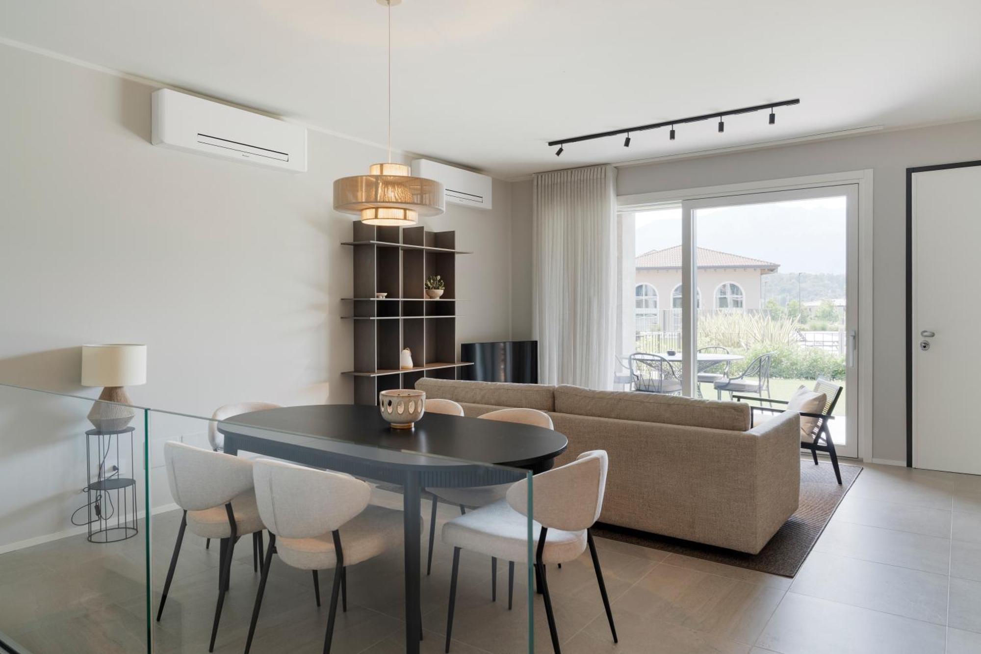 Dorato Luxury & - View Colico