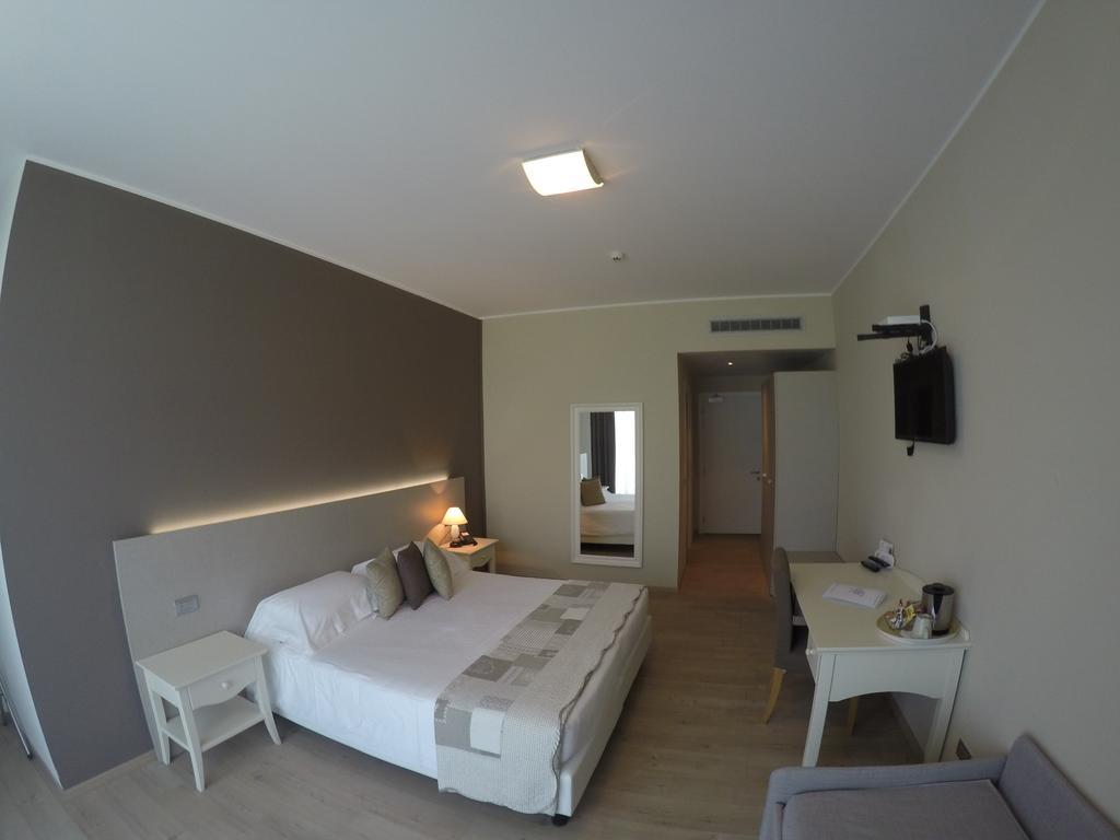 Hotel Tullio Gravedona
