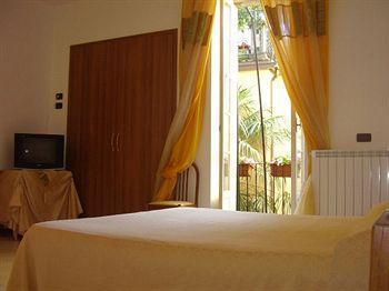 Hotel Suisse *
