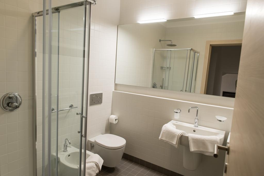 Residenza Luigina Apartment Varenna