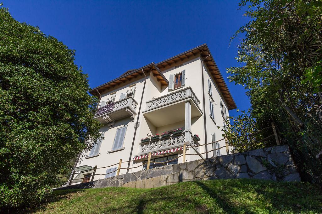 La & Bed & Breakfast 3*