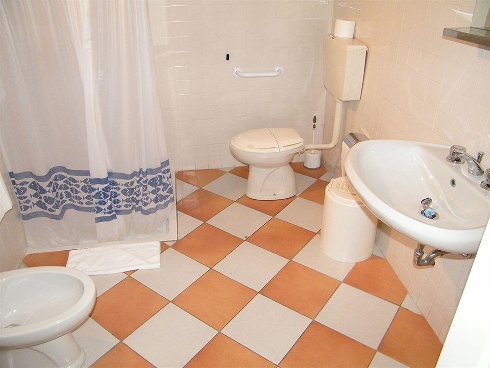 Hotel Montecodeno 3*