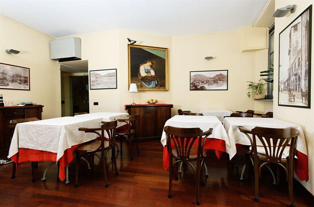 Il Loggiato Dei Serviti Hotel