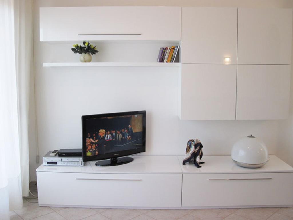 Apartment Silky House With Private Parking Como