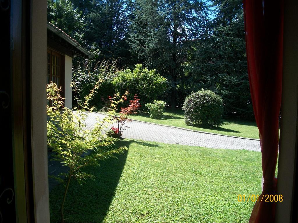 Monolocali In Casa Con Giardino