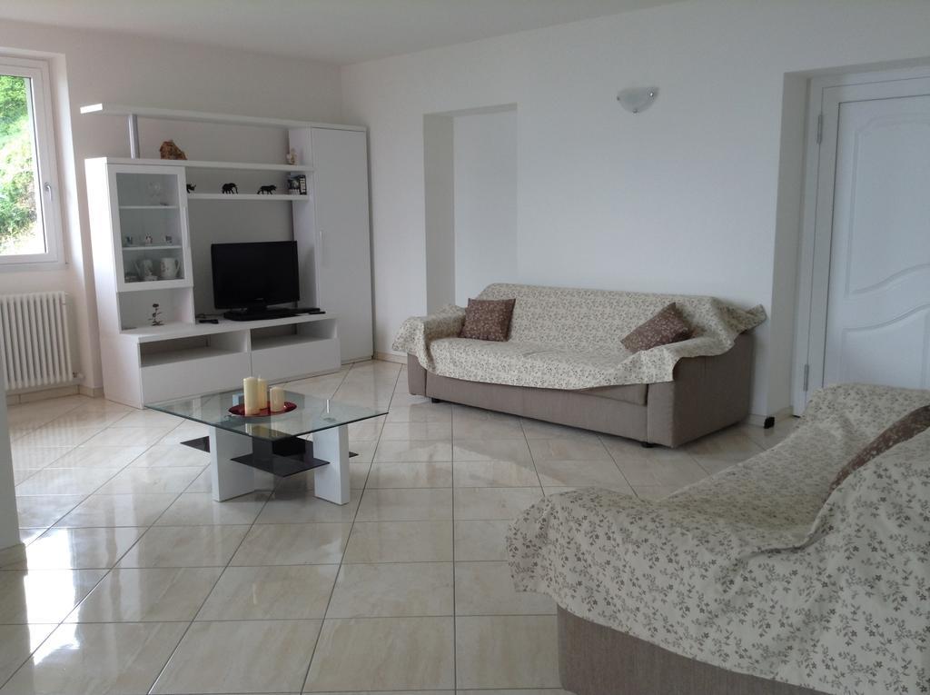 Casa Azalea Holiday home *