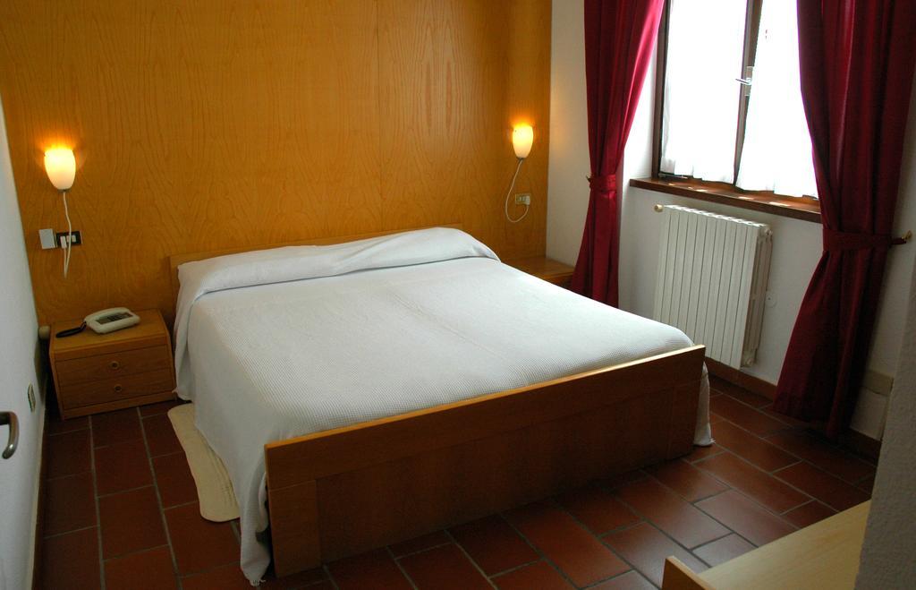 Sonenga 3*