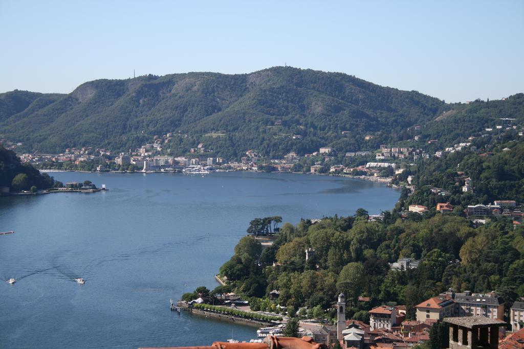 Casa Rossa - Bymyhomeincomo * Cernobbio