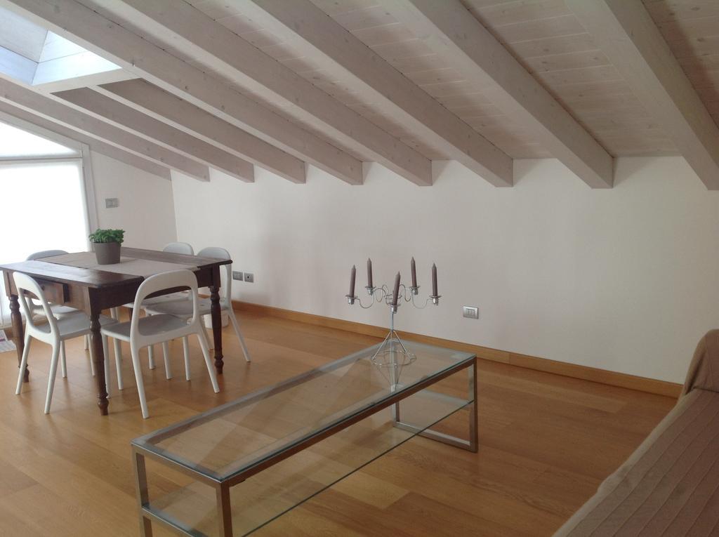 Apartment 23 Como