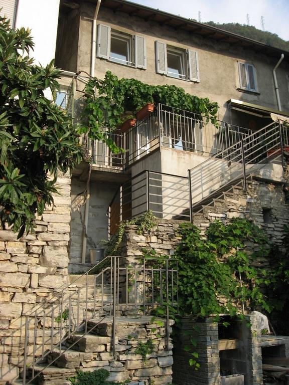 Apartment Casa Dell Uva Moltrasio