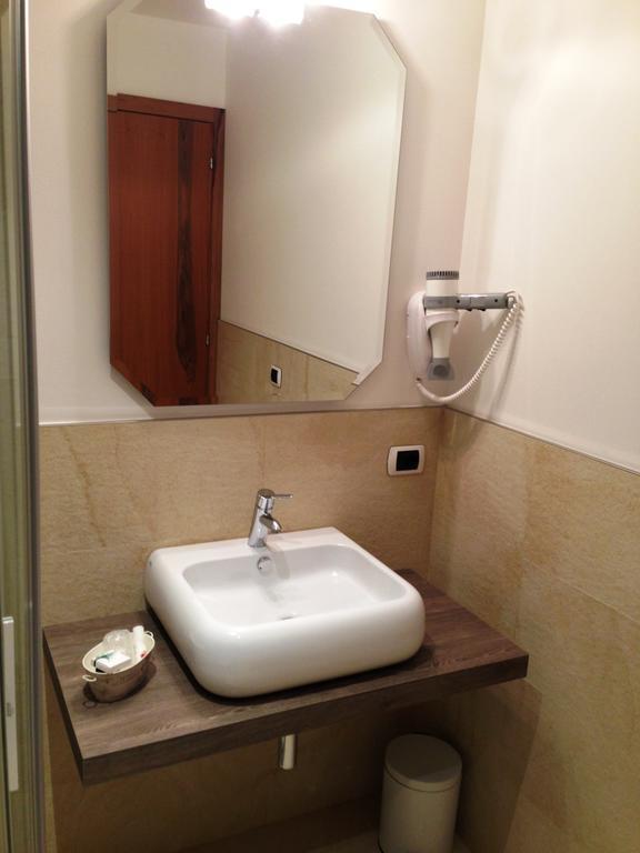 Crotto Regina Guest house 3*
