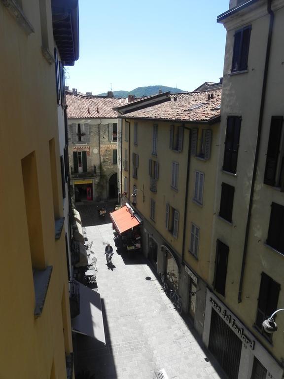 Aparthotel Pila *