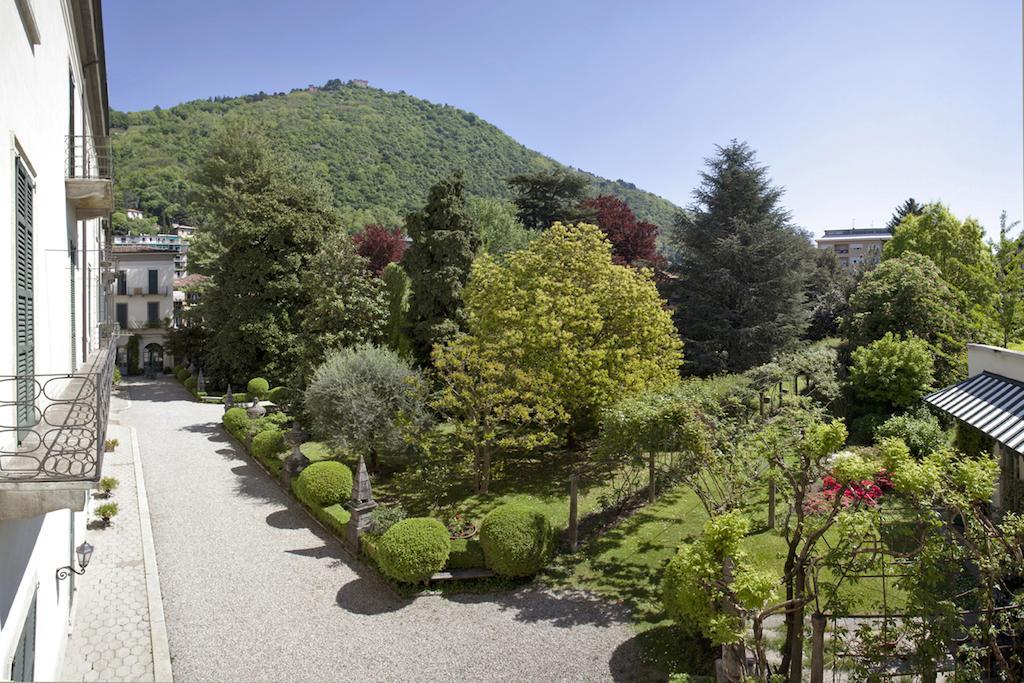 Bed & Breakfast La Canarina Como