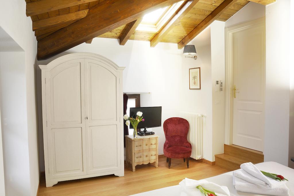 Casa Del Portico Mezzegra