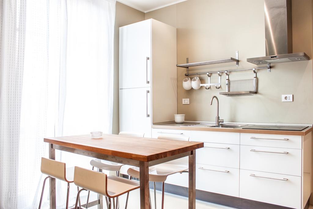 Apartment Delightful A Few Steps From Port Como