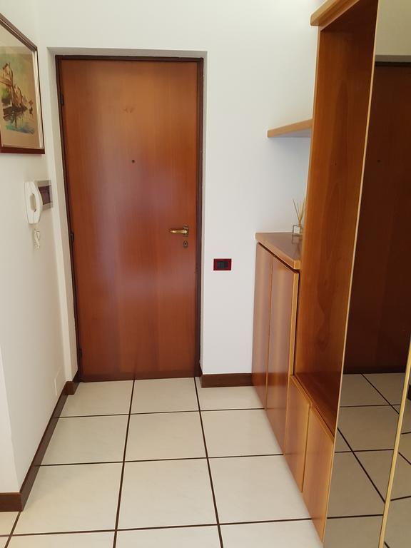 Apartment Casa Elena Albese Con Cassano