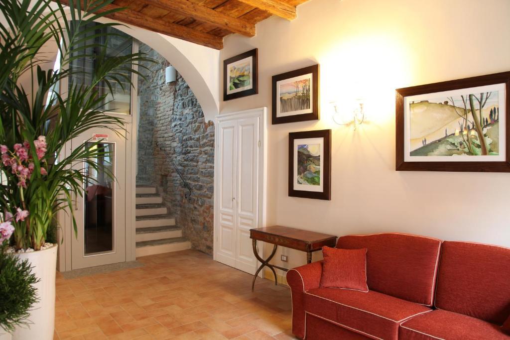 Borgo Antico 3* Como