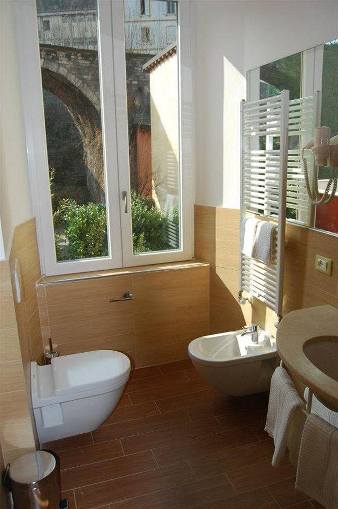Borgo Antico Hotel 3*