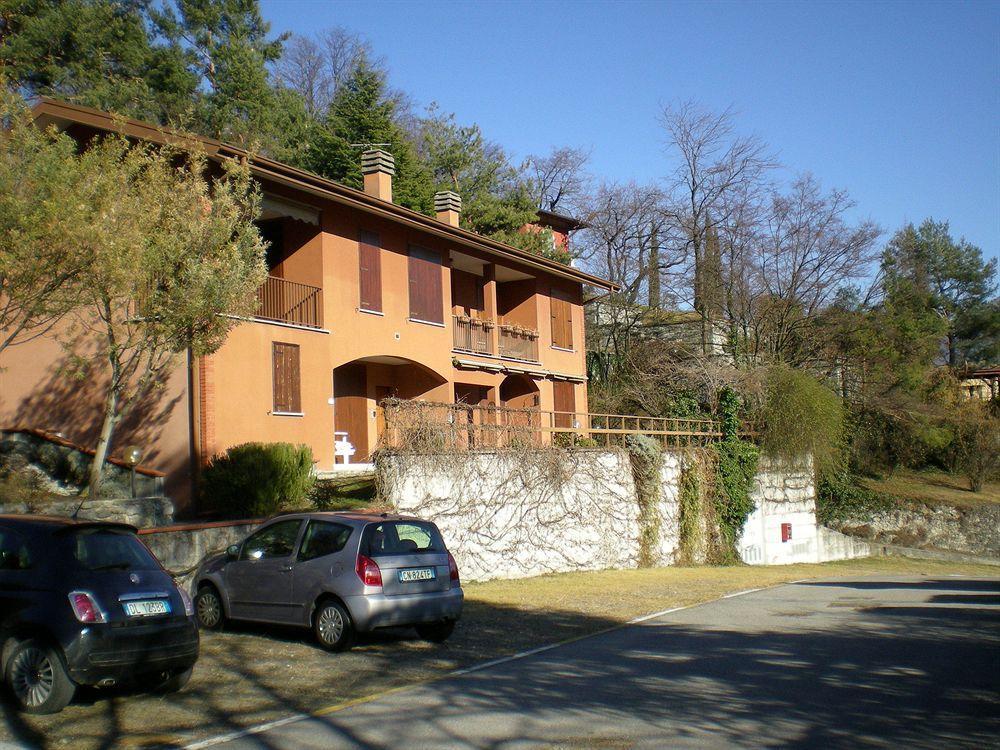 Le Terrazze Vista Lago Piscina Tennis Parking Wi-Fi Aparthotel Menaggio