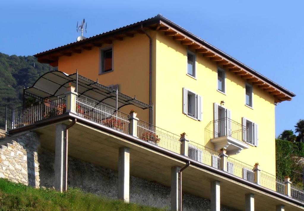 Villa Perla Del Vercana
