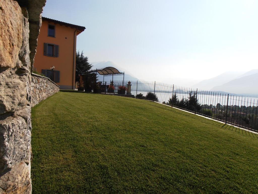 Perla Del Villa Vercana