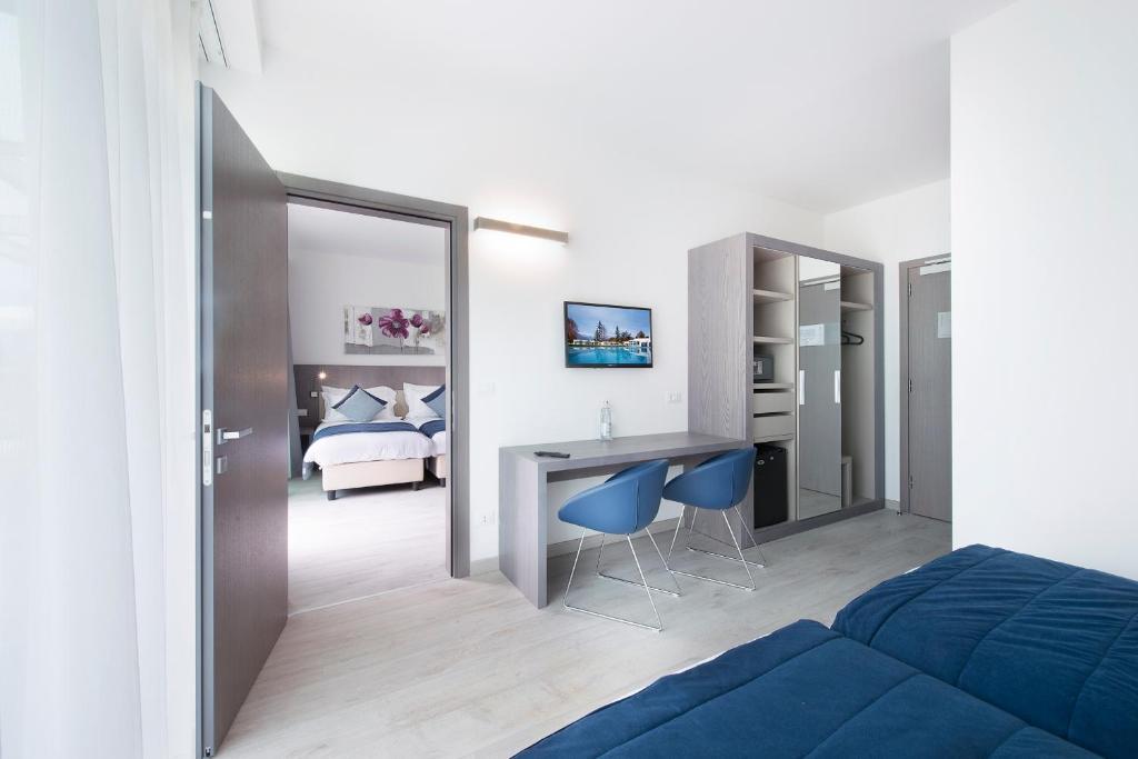 Seven Park - Adults Only 4*