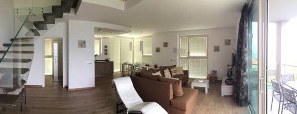 Apartment Simona Mezzegra