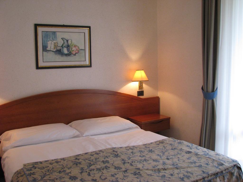 Hotel Royal 3*