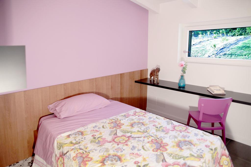Apartment Di Caffe Maya By Holiday Solutions