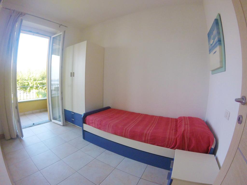 Apartment White Beach