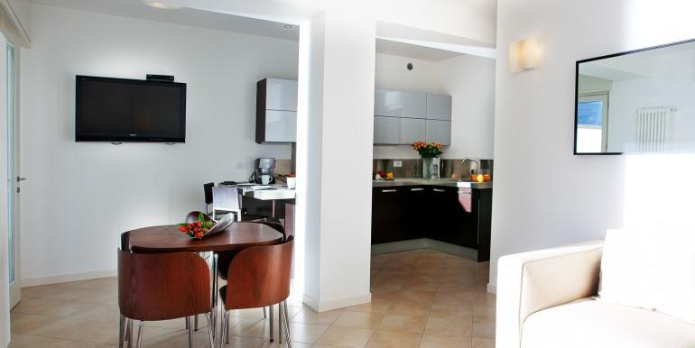 Apartment 5 Luxury Apartments-by Italian Laglio