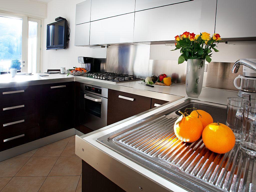 Apartment 5 Luxury Apartments-by Italian Laglio