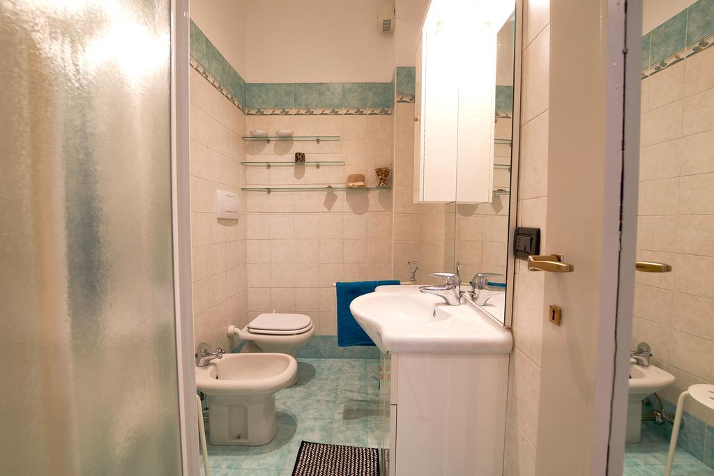 An Artist's Place Apartment Como