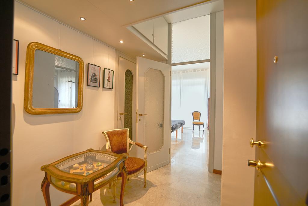 An Artist's Place Como